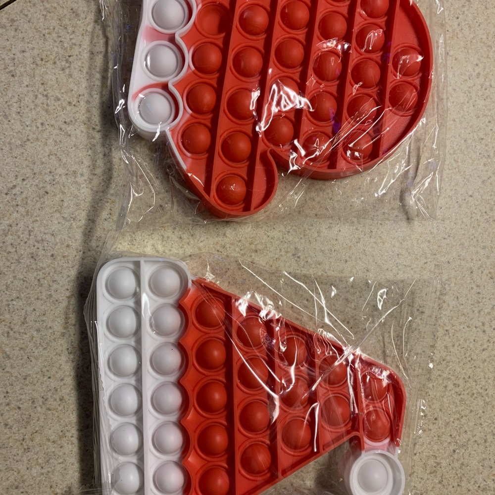 Pop it Xmas hat and glove Great stocking stuffer